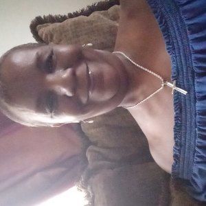 Meet your Posher, Dolores